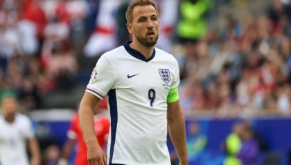 开云体育登录入口-图赫尔：凯恩遭遇轻伤正在接受评估，本场比赛他无法出战