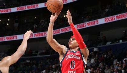 开云体育登录入口-生涯之夜！费尔斯狂砍40分 创鹈鹕新秀单场得分纪录