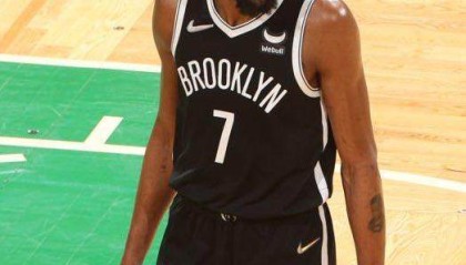 开云体育登录入口-【复盘】绿军如何防出KD最铁半场？他要怎么调整？